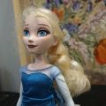Frozen Musical Lights Elsa. 