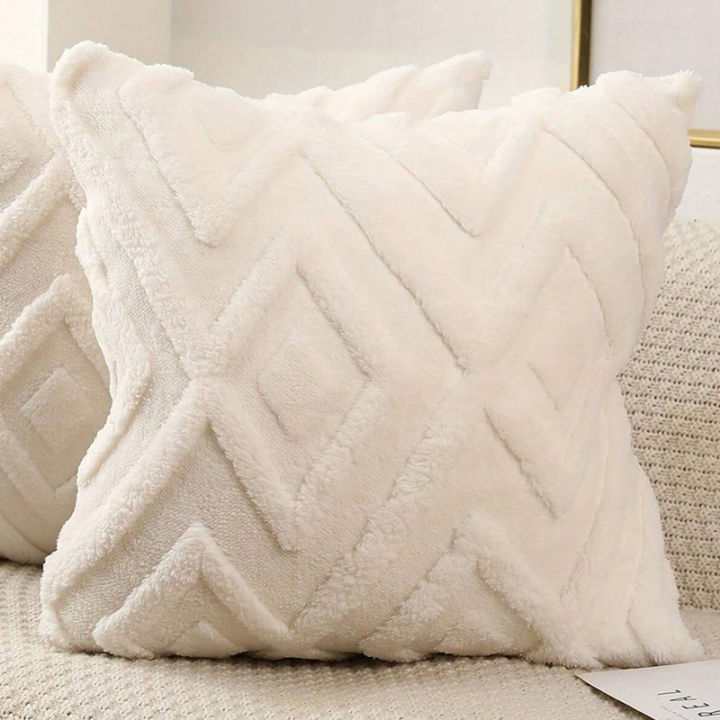 Soft%20Plush%20Snowflake%20Velvet%20Cream%20White%20Pillow%20Covers,%20Large%20Rhombus%20Pattern,%20Bedroom%20Decor,%20Living%20Room%20Decor%20Cushion%20Cover%20-%20Image%207