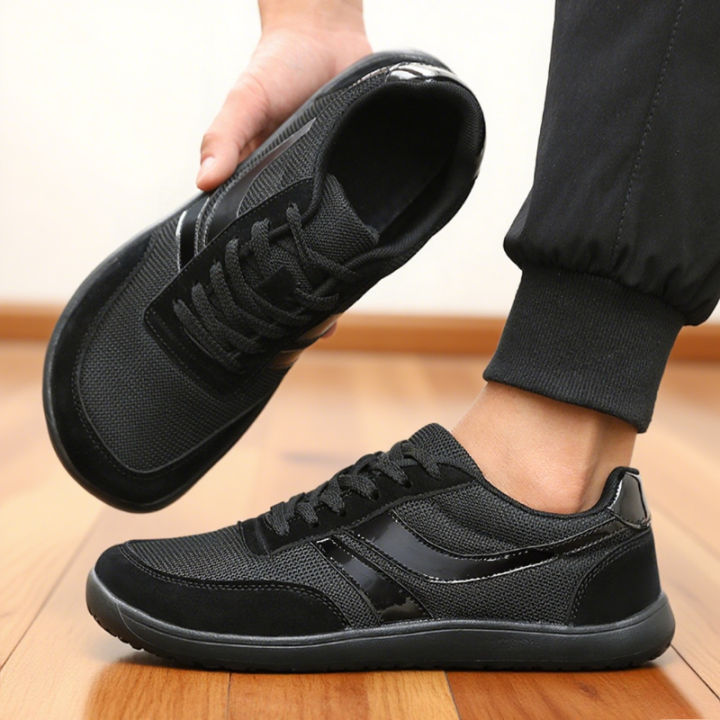 Breathable%20Mesh%20Men's%20Sports%20Shoes%20Black%20Mesh%20Construction%20Wide%20Width%20Men's%20Walking%20Shoes%202025%20Comfortable%20Trendy%20Men's%20Sneakers%20-%20Image%206