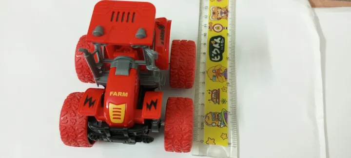 Ultimate%20Off-Road%20Thrills:%20Red%20Farm%20Monster%20Truck%20-%20Friction%20Power%20Fun%20for%20Children%20-%20Image%202