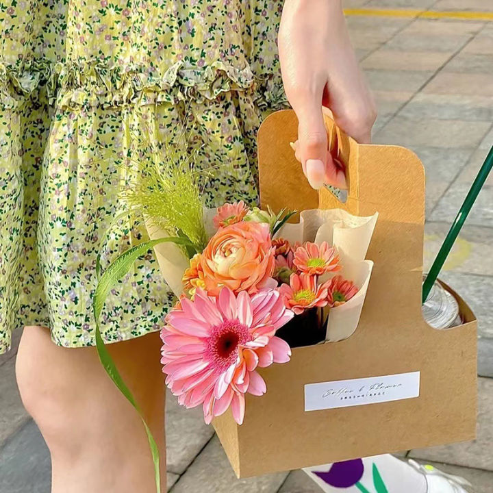 10pcs%20Portable%20Flower%20Gift%20Bag%20Kraft%20Paper%20Holder%20Coffee%20Flower%20Cake%20Dessert%20Packaging%20Box%20Photo%20Favor%20Drink%20Carrier%20With%20Handle%20-%20Image%204