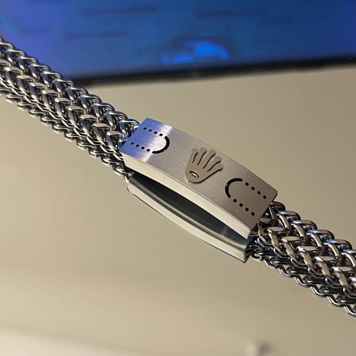 Silver-Colored%20Stainless%20Steel%20Men's%20Bracelet%20-%20Image%203