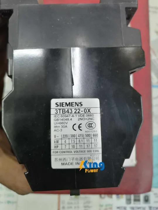 Siemens%20auxiliary%20contract%20%203TB43%20%2022-OXMO%20(22E%202NO+2NC)%20ith=30A%20original%20-%20Image%202