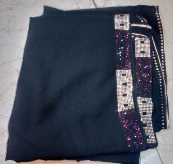 round%20chadder%20with%20one%20side%20stone%20work%20hijaab%20chadder%20-%20Image%204