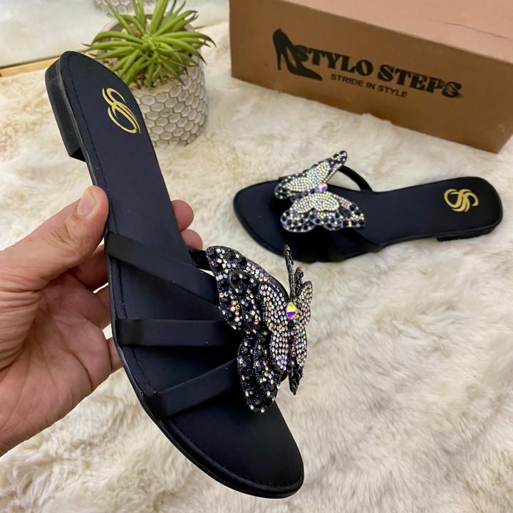 Stylish%20Slippers%20Casual%20Slippers%20For%20Girls%20/%20Woman%20Slippers%20-%20Image%205