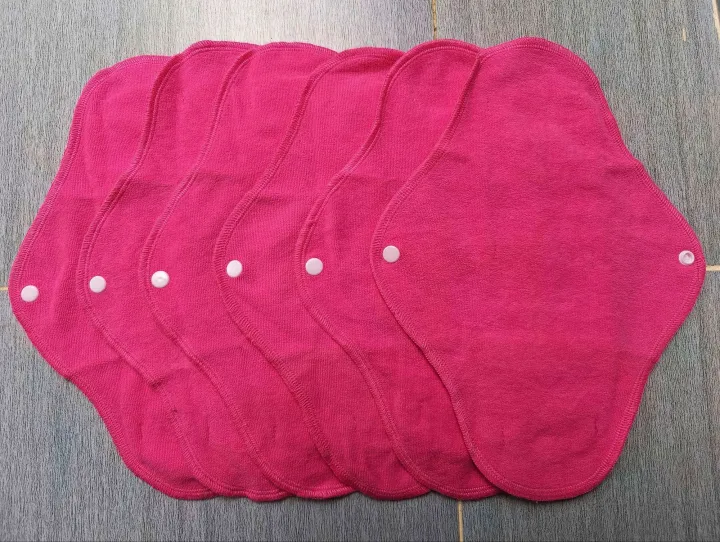 Reusable%20Cloth%20Sanitary%20Pads%20for%20Women%20%E2%80%93%206pcs%20Combo%20Pack%20-%20Huge%20Discount%20-%20Image%203