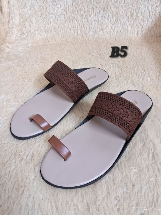 Slippers%20for%20women%20Beauty%20handmade%20slides%20black%20and%20gold%20srilanka%20made%20comfort%20for%20your%20foot%20-%20Image%205
