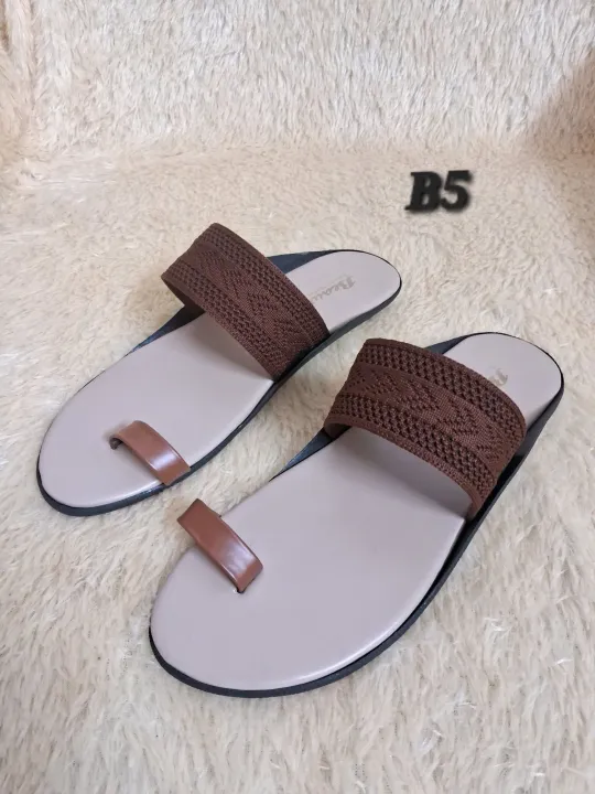 Slippers%20for%20women%20Beauty%20handmade%20slides%20black%20and%20gold%20srilanka%20made%20comfort%20for%20your%20foot%20-%20Image%205