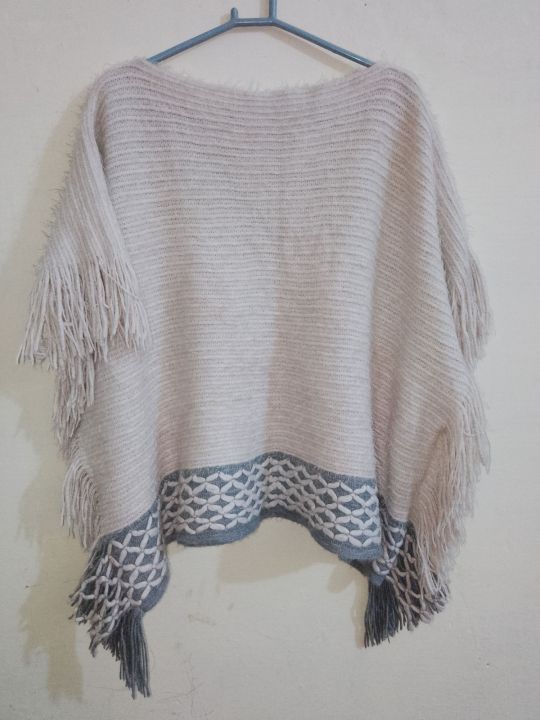 wool%20cape%20shawl%20-%20Image%205