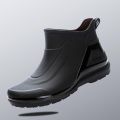 Men's short-tube rain boots thickened wear-resistant one-piece molded rubber shoes non-slip, waterproof, winter men's rain boots. 