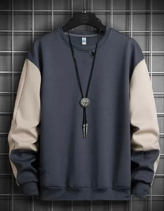 Sweatshirt%20for%20Men%20%5B%20Black%20And%20White%20Design%20%5D%20-%20Image%202