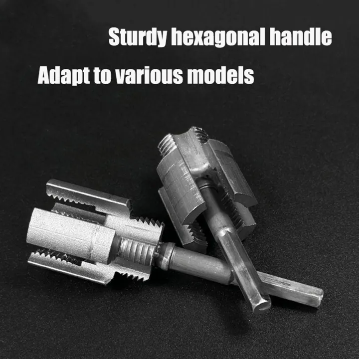 Universal%20Internal%20External%20Pipe%20Threading%20Tool%20Compact%20Durable%20Hand%20Tool%20for%20Fast%20Pipe%20Fittings%20and%20Plumbing%20Repairs%20-%20Image%203