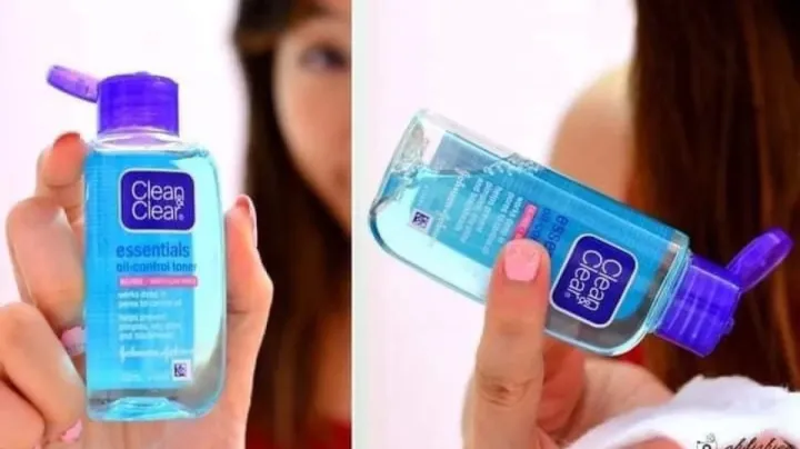 Clean%20&%20Clear%20Essential%20Oil%20Control%20Toner%20100ml%20*Expired%202025%20-%20Image%202