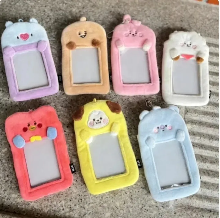 %20BT21%20%20COOKY%20CHIMMY%20KOYA%20MANG%20RJ%20SHOOKY%203-inch%20Card%20Holder%20with%20Photo%20Display%20Cover%20for%20Korean%20Celebrity%20ID%20Photo%20Cards%20-%20Image%206