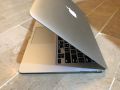 Apple MacBook Air A1466 Early 2017 - Intel Core i5 Processor (13.3 inch Display, 8GB RAM, 256GB Flash Storage) Silver Colour. 