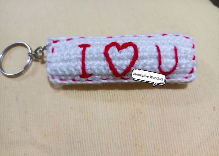 Crochet%20Keychain%20-%20Image%202