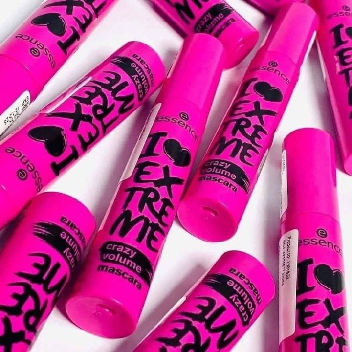 Essence%20I%20Love%20Extreme%20Crazy%20Volume%20Mascara%20-%20Image%206