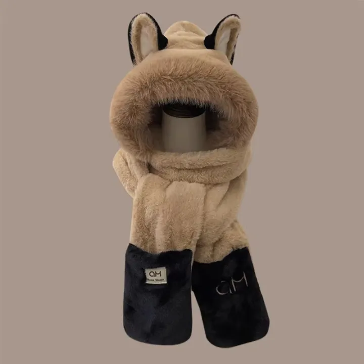 Winter%20New%20Outdoor%20Fox%20Warm%20Ear%20Protection%20Scarf,%20Furry%20and%20Fashionable%20One-Piece%20Plush%20Hat%20-%20Image%205