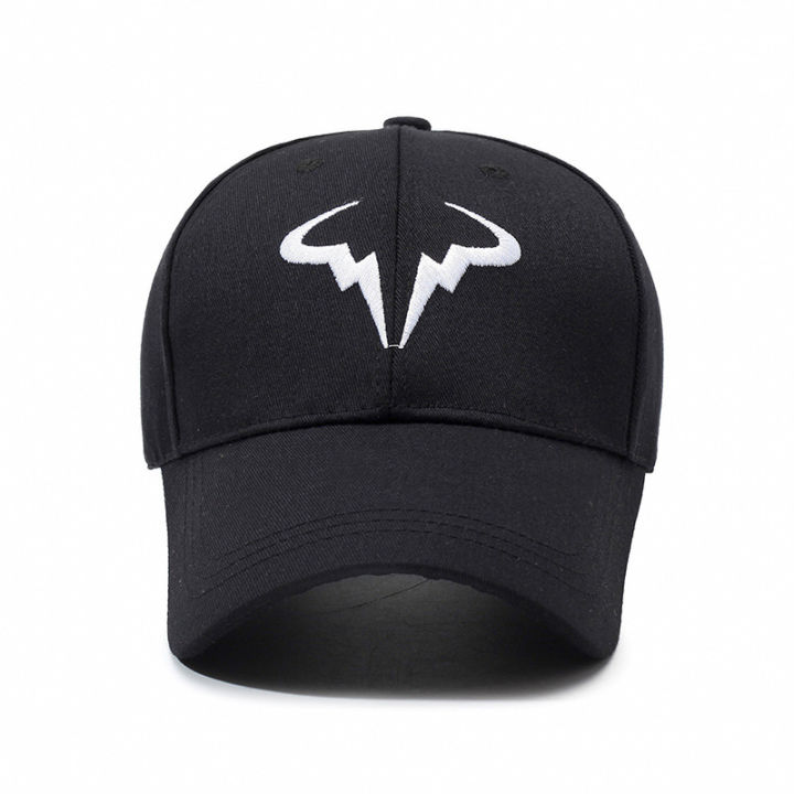 Stylish%20Black%20Baseball%20Cap%20with%20Unique%20White%20Bull%20-%20horn%20-%20like%20Logo,%20Ideal%20for%20Everyday%20Wear%20and%20Outdoor%20Activities%20-%20Image%202