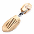 Wooden Shoe Trees Men Woman Internal Support Shoes Tree Anti Deformation Shoes Stretcher Shaping Anti Wrinkle Shoe Lasts 2Pcs. 