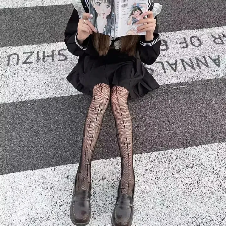 Daily%20Fishnet%20Stockings%20Lace%20Patterned%20Tights%20High%20Waist%20Pantyhose%20Fishnets%20for%20Women%20Halloween%20New%20Year%20-%20Image%207