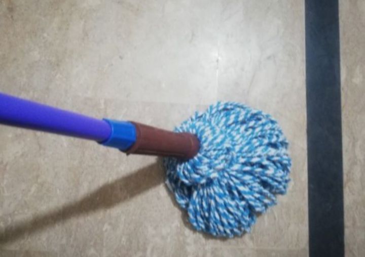 Twisted%20Mop,%20spin%20mop%20Heavy%20duty%20Mop%20Hand%20Free%20Super%20Magical%20Rotating%20Twist%20Mop%20-%20Image%204