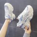 Zapatillas de deporte con plataforma para mujer, zapatos planos de color verde, informales, gruesas, 2025. 