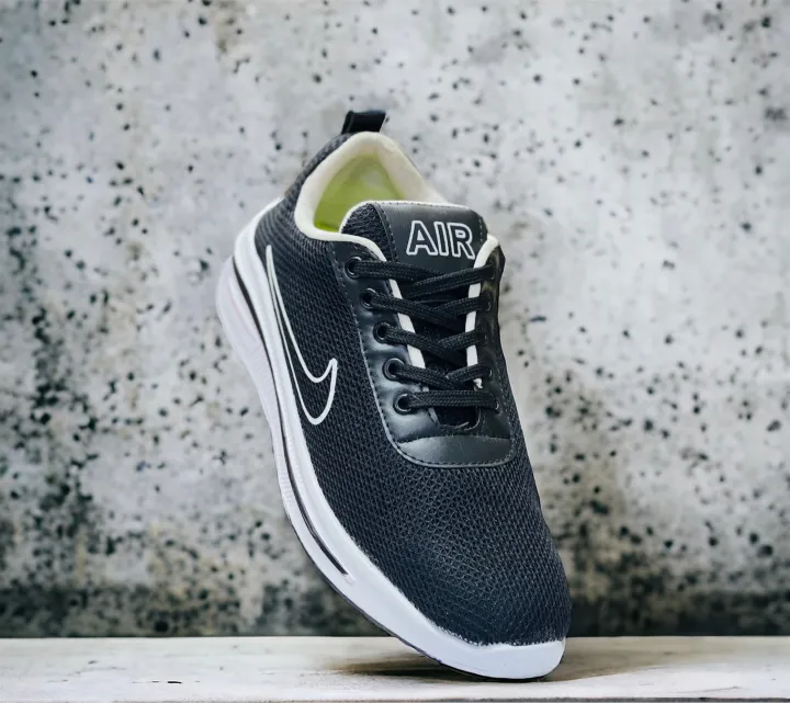 Nike%20Air%20Zoom%20Shoe%20-%20Image%202