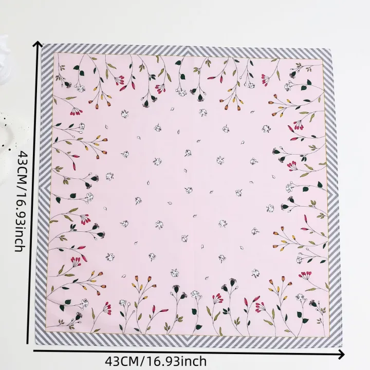 3-Pack%20of%20Elegant%20Handkerchiefs%20for%20Women,%20Pure%20Cotton%20Sweat-Wiping%20Handkerchiefs,%20Holiday%20s,%20Wedding%20Supplies,%20Placemats%20-%20Image%206