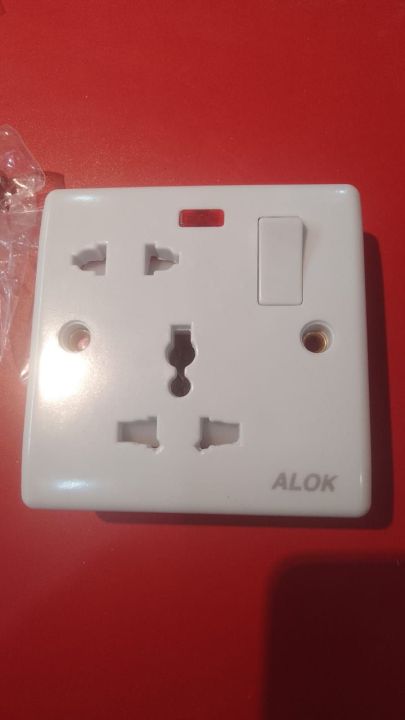 6 Pin high quality socket 1200w