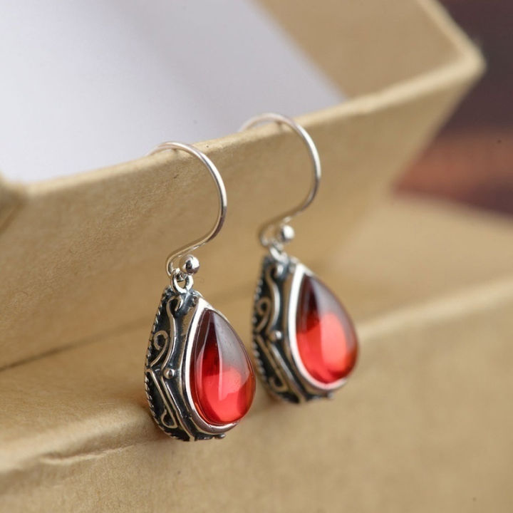 Huitan%20Green/Red%20Pear%20Stone%20Drop%20Earrings%20for%20Women%20Ethnic%20Style%20Aesthetic%20Carved%20Pattern%20Temperament%20Lady's%20Earrings%20Jewelry%20-%20Image%204