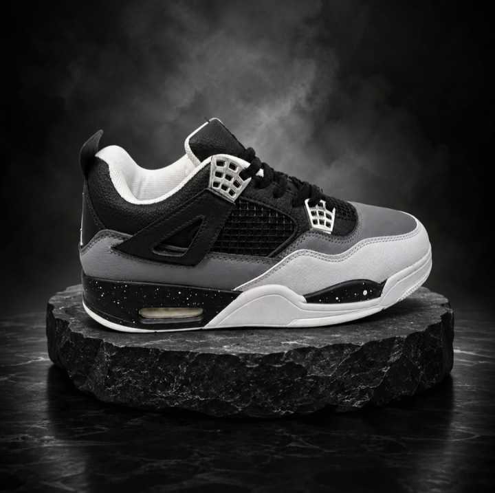 Air%20Jordan%204%20Retro%20Style%20Men's%20Sneakers%20-%20Black%20&%20Grey%20Premium%20High-Top%20Sports%20-%20Image%202