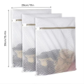 Honeycomb Mesh Laundry Bags For Delicates,Net Fabric Durable And Reusable Delicate Wash Bag Travel Organization Bag For Lingerie. 