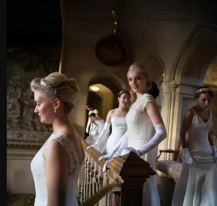 Wedding%20Bride%20Gloves%20Black%20Covers%20Arms%20White%20Long%20Satin%20Elegant%20Women%20Evening%20Party%20Finger%20Mitten%20Gants%20Mariage%20-%20Image%204