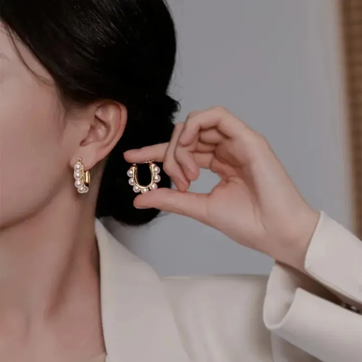 Stylish%20U-shaped%20Hoop%20Earrings%20Golden%20Elegant%20Imitation%20Pearl%20Earrings%20Wedding%20Party%20Luxury%20Accessories%20Women's%20%20K-%20-%20Image%202