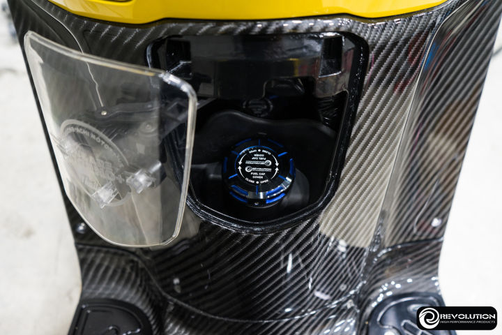 Tank%20cover%20+%202-Tone%20revolution%20lead125/Giorno%20+/forza350%20CNC%20Giorno%20125%20/%20Forza%20350/lead%20125%20-%20Image%205