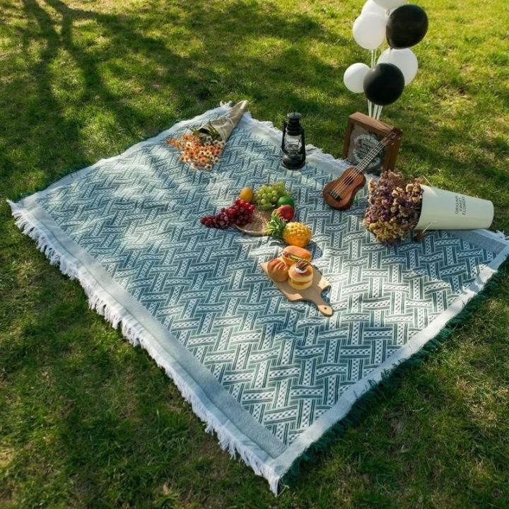 1pc%2090-150cm%20Moisture-proof%20Portable%20Mat%20Picnic%20Mat%20for%20Outdoor%20Camping%20Picnic%20Beach%20Outdoor%20Blanket%20-%20Perfect%20for%20Camping%20-%20Image%202