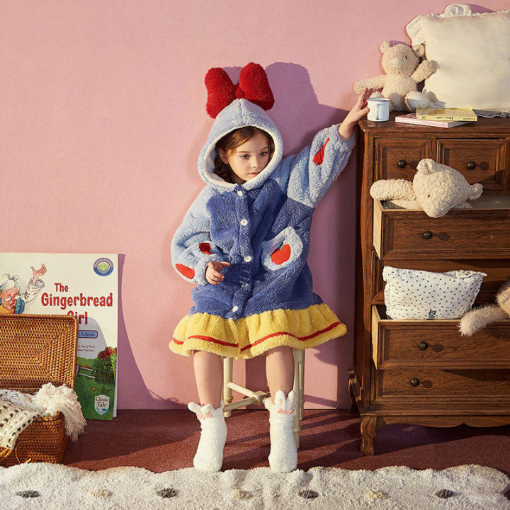 Kids%20Hooded%20Robe%20for%20Girls%20Winter%202026%20New%20Princess%20Child%20Thick%20Keep%20Warm%20Long%20Nightgown%20Front%20Button%20Coral%20Fleece%20Soft%20Bathrobe%20-%20Image%207