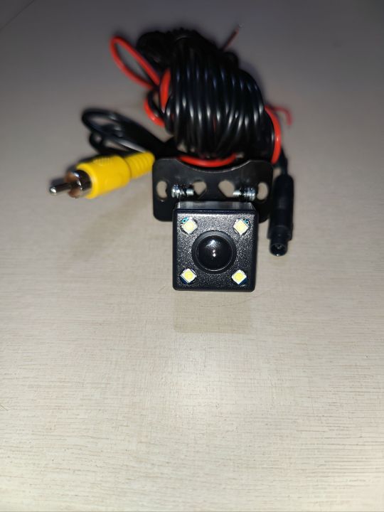 universal%20car%20reverse%20camera%20-%20Image%203
