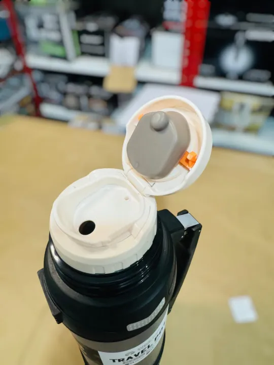 original%20Huxuan%20Flask%20for%20Hot%20Drink%20Large%202L%20Thermo%20Flask%20Premium%20Triple-Walled%20Vacuum%20Insulated,%20Hot%20Water%20Flask%20with%20Copper%20Layer,%20Keeps%20Hot%2024h%20Cold%2024h,%20Stainless%20Steel%20Cup-lid,%20BPA-Free,%20100%25%20Leakproof%20-%20Image%207