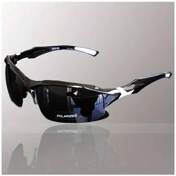 Outdoor%20Polarized%20Fashionable%20Sports%20Glasses%20for%20Men%20and%20Women,%20Windproof%20Suitable%20for%20Baseball%20Running%20Fishing%20Golf%20and%20Driving%20-%20Image%202