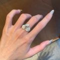Light luxury retro brushed three daisy ring Couple style charm sun flower rings for women banquet jewelry gift. 