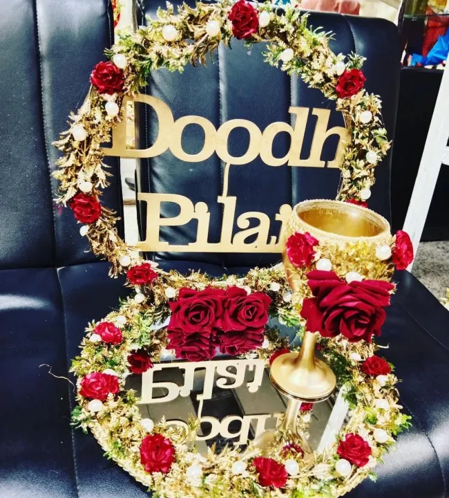 Doodh pilai glass