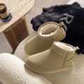 New Women Winter Ultra Mini Boots Designer Australian Platform Leather Warm Ankle Fur Booties Luxury Snow Boots. 