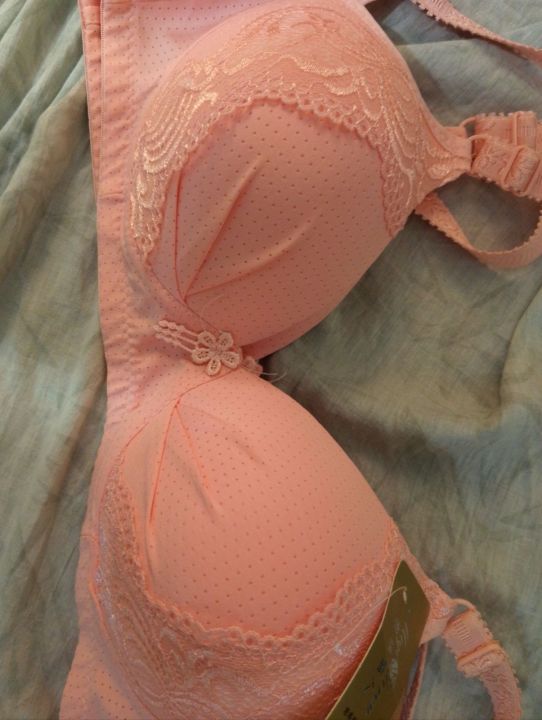 Ladies%20Bra%20VIP%20(Foam)%20Women's%20Underwear%20Comfortable%20Breathable%20Seamless%20Wireless%20Bra%20in%20Various%20Colors%20And%20Sizes%20-%20Image%205