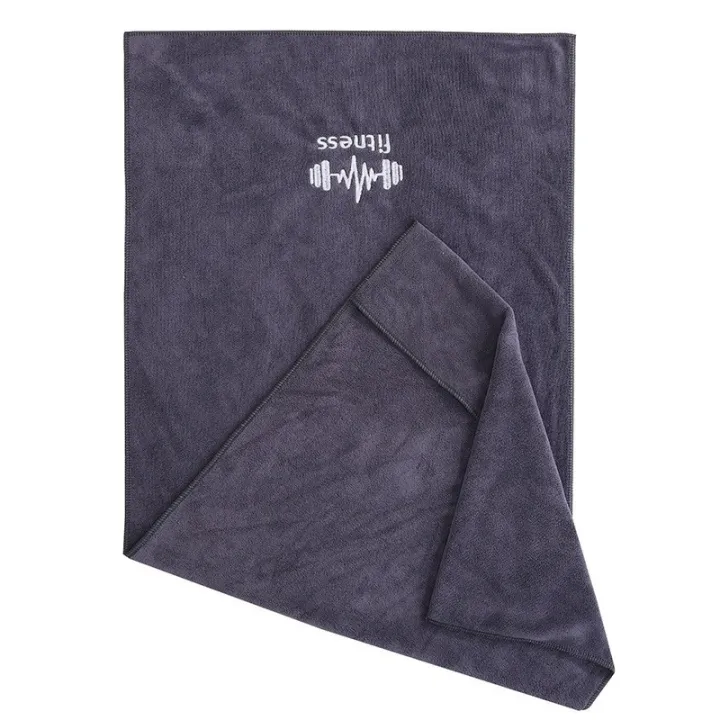 Quick-Dry%20Sports%20Towel%20-%20Super%20Absorbent%20Gym/Running/Basketball%20Towel,%20Lightweight%20Outdoor%20Camping%20&%20Travel%20Microfiber%20Towel%20-%20Image%204