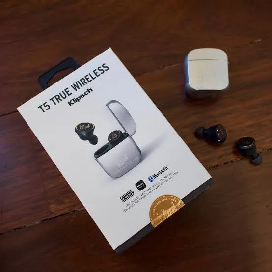 T5%20True%20Wireless%20Klipsch%20Earbuds%20Heavy%20Quality%20DJ%20Sound%20and%20Base%20Long%20Battery%20Life%20Metal%20Body%20Hi-Fi%20Earbuds%20From%20U%20S%20A%20Box%20Wise%20are%20Standard%20Quality%20Excellent%20Earbuds%20-%20Image%205