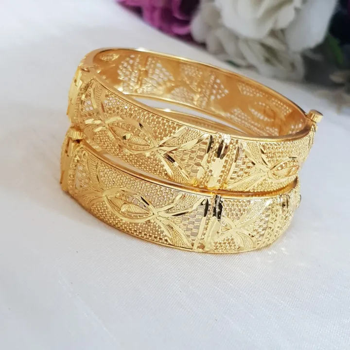 Gold%20Plated%20Bangles%20Kraya%20scew%20openable%20-%20Image%203