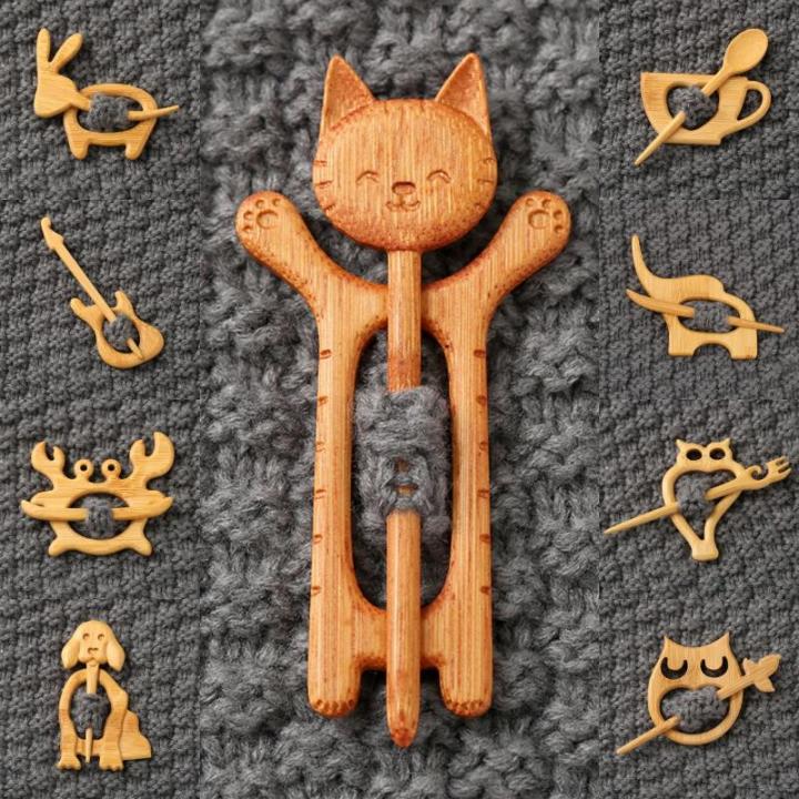 1PC%20Retro%20Umbrella%20Dancing%20Piggy%20Wooden%20Brooch%20Maple%20Leaf%20Bunny%20Animal%20Sweater%20Pin%20Christmas%20Tree%20Bird%20Kitty%20Scarf%20Buckle%20Girl%20-%20Image%203