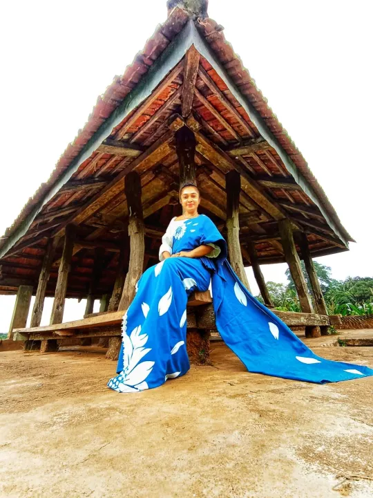 Hand%20painted%20sarees%20-%20Image%202